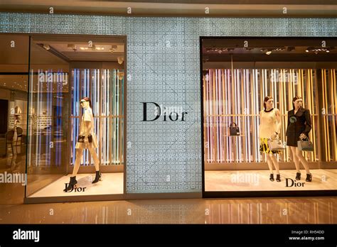 christian dior store hong kong